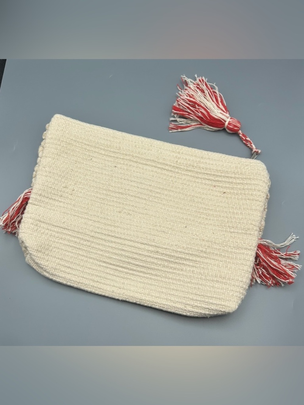 Shiraleah Red Stars Clutch Woven Bag Tassel Detail Cotton Summer Travel Pouch - Picture 2 of 12